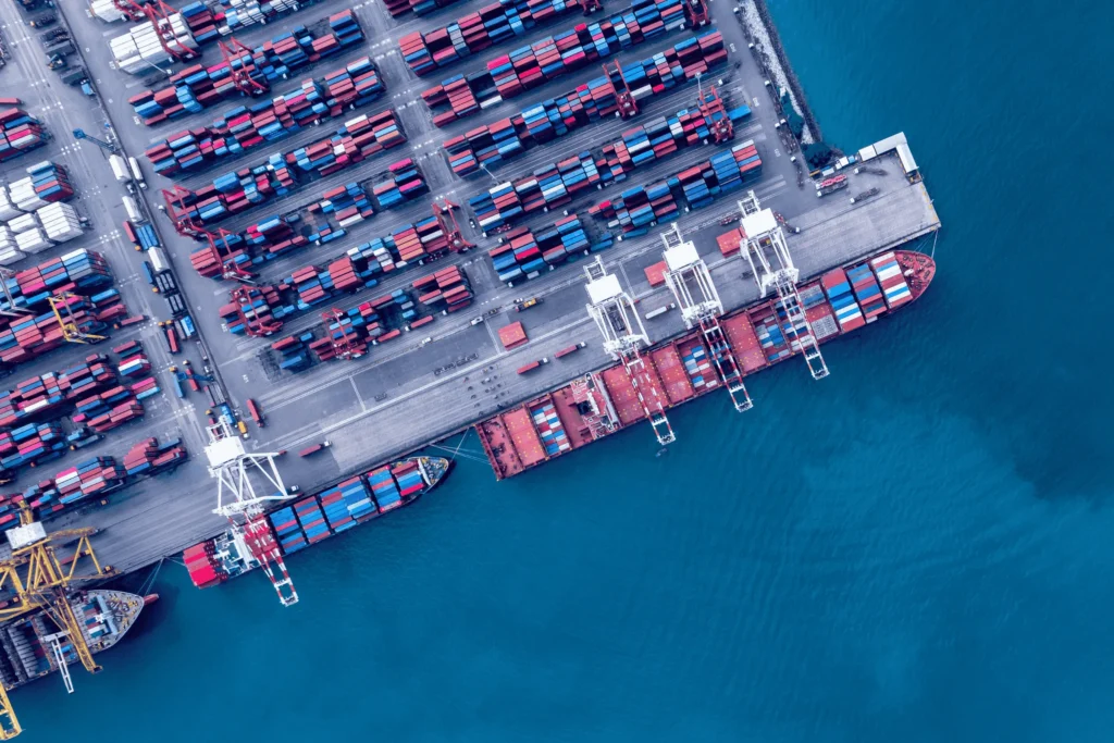 Read more about the article Powrót CMA CGM na Morze Czerwone – sygnał stabilizacji w globalnym łańcuchu dostaw