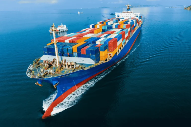 Read more about the article Indie przejmują stery na morzach świata. Narodziny narodowego giganta żeglugowego