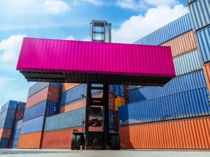 THC Terminal Handling Charges - opłaty za operacje przeładunkowe kontenerów w terminalu portowym