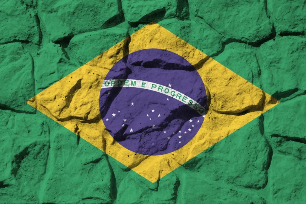 Read more about the article Transport kwarcytu z Brazylii – jak wygląda organizacja dostaw i logistyka importu